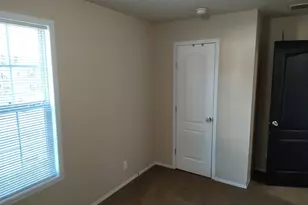 3907 Vail Ave NW, Grand Rapids, MI 49544 - Photo 21