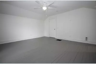 208 S Michigan Avenue, Vicksburg, MI 49097 - Photo 25
