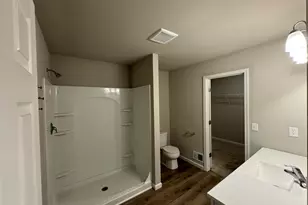 516 MacDonough St, Jackson, MI 49201 - Photo 11