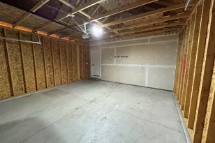 516 MacDonough St, Jackson, MI 49201 - Photo 37