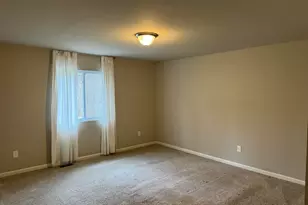 516 MacDonough St, Jackson, MI 49201 - Photo 13