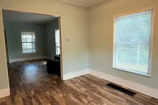43 W Willard, Battle Creek, MI 49037 - Photo 9