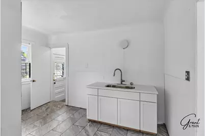 14611 Sussex Street, Detroit, MI 48227 - Photo 9