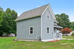 533 W Main St, Hartford, MI 49057 - Photo 13
