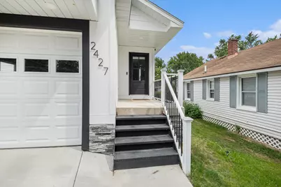 2048 Wyoming Avenue SW, Wyoming, MI 49519 - Photo 3