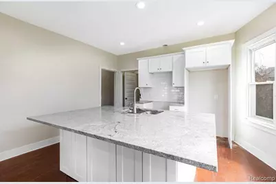 1436 Baldwin Street, Detroit, MI 48214 - Photo 5