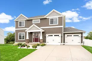 319 Eagle Dr, Caledonia, MI 49316 - Photo 5