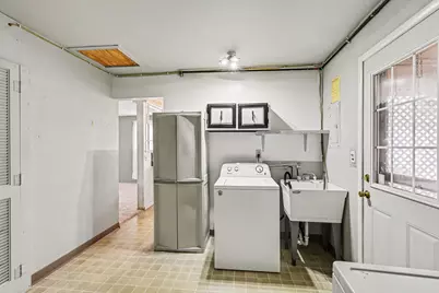 147 E Southfield Drive, Jackson, MI 49203 - Photo 15