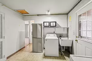 147 E Southfield Dr, Jackson, MI 49203 - Photo 15
