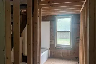 215 S Monroe St, Bloomingdale, MI 49026 - Photo 7