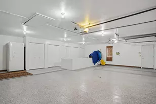 7930 Crestview Dr NE, Belmont, MI 49306 - Photo 5