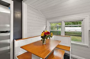 1728 Park Ave, Kalamazoo, MI 49004 - Photo 9