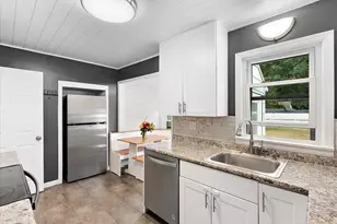 1728 Park Ave, Kalamazoo, MI 49004 - Photo 7