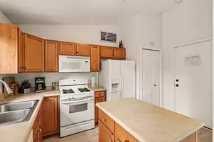 3006 Arctic Ave, Kalamazoo, MI 49004 - Photo 9