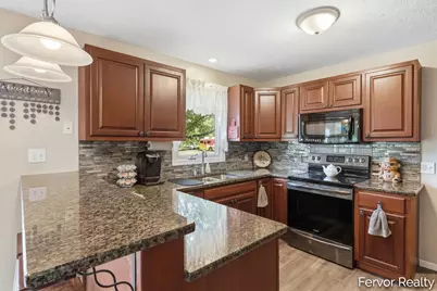 1313 64th Street SW, Byron Center, MI 49315 - Photo 5