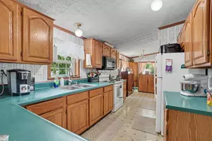 14420 Portage Rd, Vicksburg, MI 49097 - Photo 7