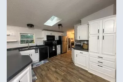 2197 E Cedar Street, Newaygo, MI 49337 - Photo 11