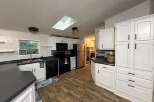 2197 E Cedar St, Newaygo, MI 49337 - Photo 11