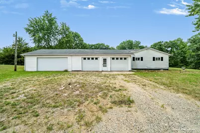 2168 Kellogg Road, Ionia, MI 48846 - Photo 7