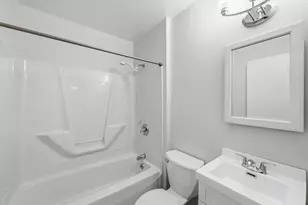 563 W Middle St, Chelsea, MI 48118 - Photo 21