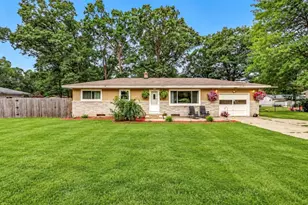 1235 Sumac St, Muskegon, MI 49445 - Photo 1