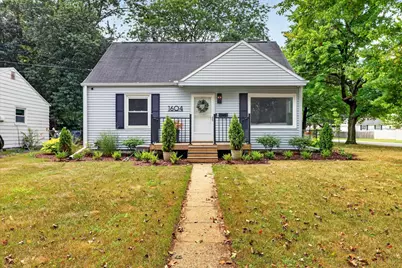 1604 Roseland Avenue, Kalamazoo, MI 49001 - Photo 1
