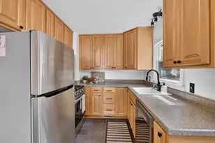 1604 Roseland Ave, Kalamazoo, MI 49001 - Photo 11