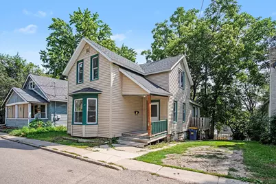 40 Mack Avenue NE, Grand Rapids, MI 49503 - Photo 3