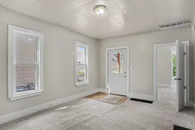 40 Mack Avenue NE, Grand Rapids, MI 49503 - Photo 5