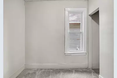 40 Mack Avenue NE, Grand Rapids, MI 49503 - Photo 9