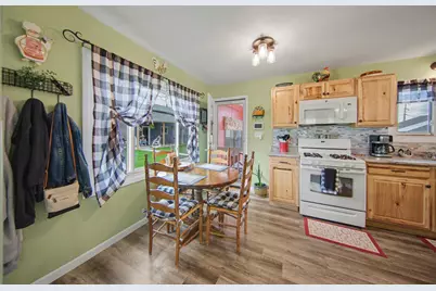 302 Hillsdale Street, Jackson, MI 49202 - Photo 9