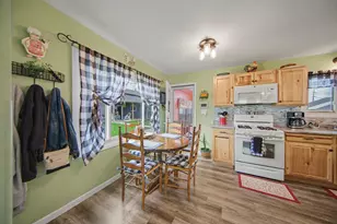 302 Hillsdale St, Jackson, MI 49202 - Photo 9