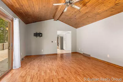 2543 Glencairin Drive NW, Grand Rapids, MI 49504 - Photo 15