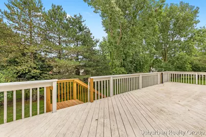2543 Glencairin Drive NW, Grand Rapids, MI 49504 - Photo 35