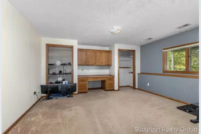 2543 Glencairin Drive NW, Grand Rapids, MI 49504 - Photo 27