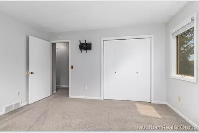 2543 Glencairin Drive NW, Grand Rapids, MI 49504 - Photo 17