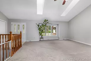 2543 Glencairin Dr NW, Grand Rapids, MI 49504 - Photo 7