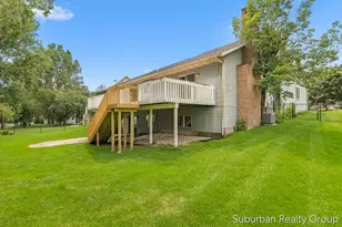 2543 Glencairin Dr NW, Grand Rapids, MI 49504 - Photo 41