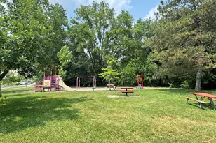 326 S 7th St, Ann Arbor, MI 48103 - Photo 49