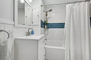 12850 E C Ave, Hickory Corners, MI 49060 - Photo 11