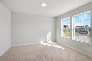 46750 Silver Oaks Blvd, Mattawan, MI 49071 - Photo 9