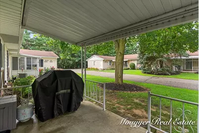 5895 Leisure South Drive SE, Grand Rapids, MI 49548 - Photo 5