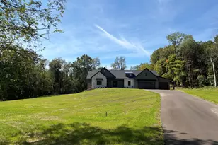 10621 Sun-Da-Go Dr, Middleville, MI 49333 - Photo 3