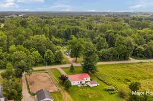 1233 138th Ave, Wayland, MI 49348 - Photo 25