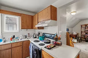 447 Stuart Ave, Kalamazoo, MI 49007 - Photo 29