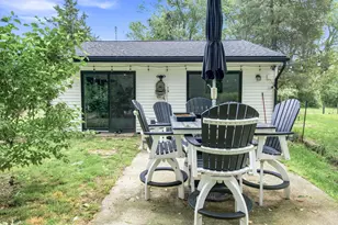 7188 E Beach Dr, South Haven, MI 49090 - Photo 5