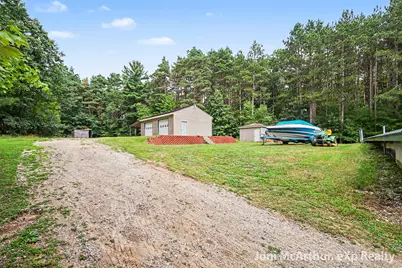 11801 19 Mile Road NE, Cedar Springs, MI 49319 - Photo 23