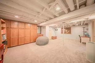 459 Skydale Dr, Ann Arbor, MI 48105 - Photo 33