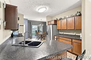 6269 Timber Dr, Allendale, MI 49401 - Photo 11