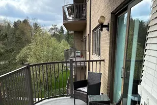 4040 Greenleaf Cir, Kalamazoo, MI 49008 - Photo 1